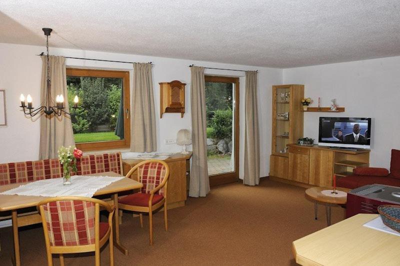 Appartementhaus St. Martin Seefeld in Tirol Camera foto